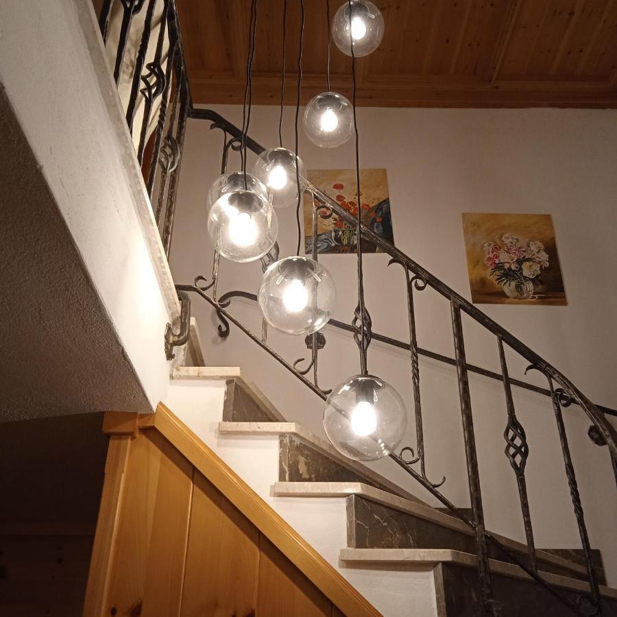 Apartements Noggler & Doppelzimmer Mit Fruehstueck Mals im Vinschgau Exterior foto