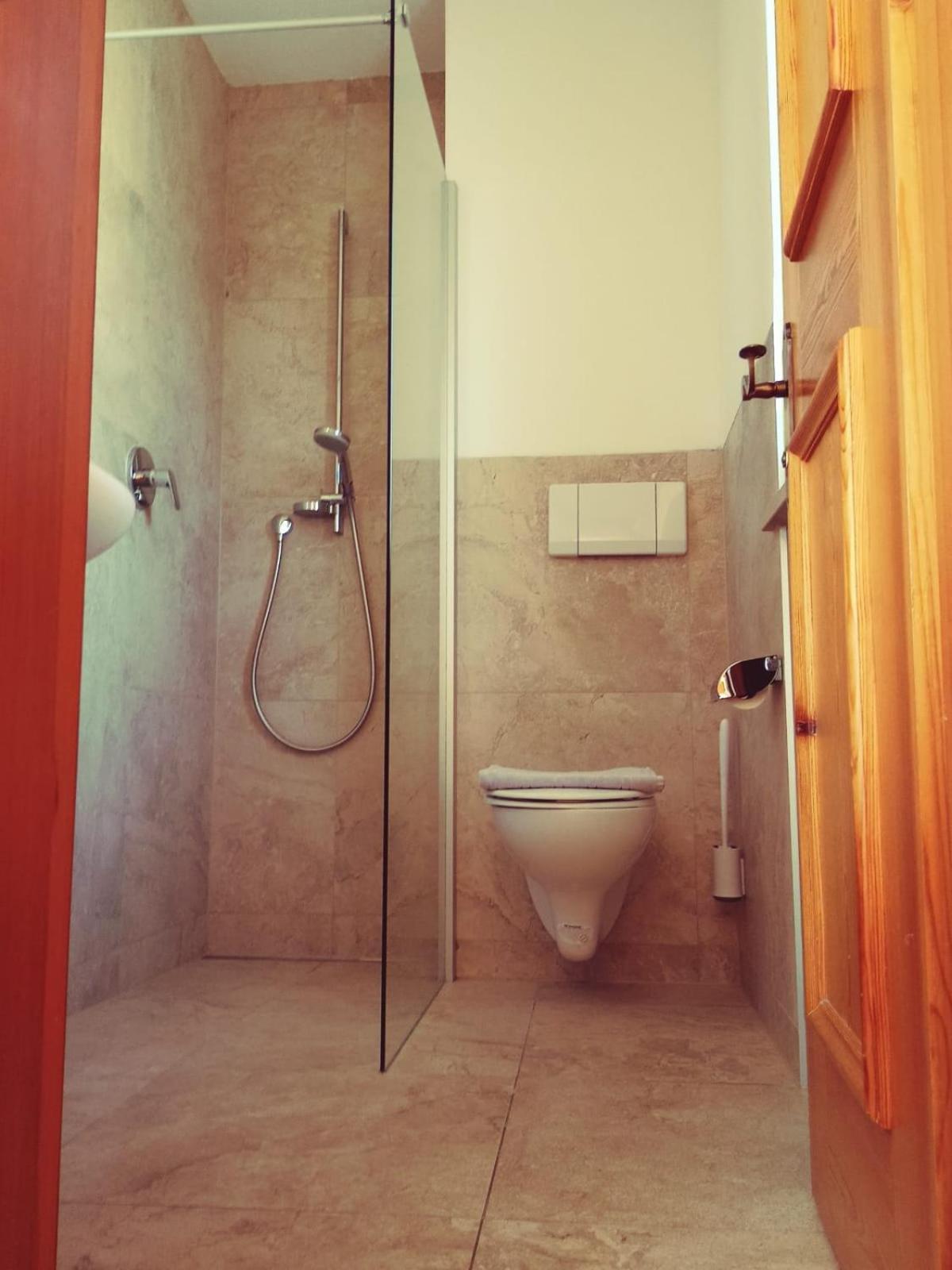 Apartements Noggler & Doppelzimmer Mit Fruehstueck Mals im Vinschgau Exterior foto